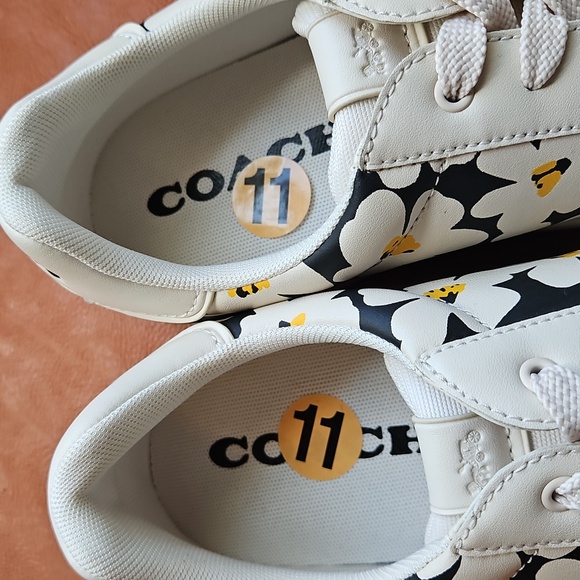 Coach Lowline Daisy Leather Sneakers, Size 11 - Picture 5 of 11